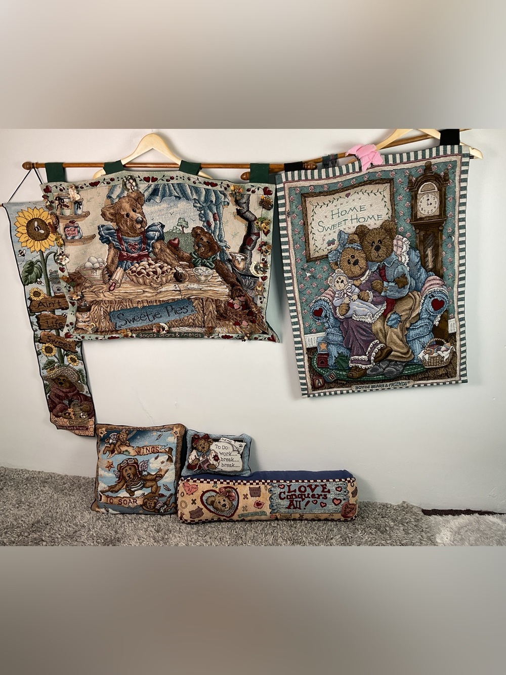 Boyds Bears & Friends Tapestry Wall Hangings and Pillows